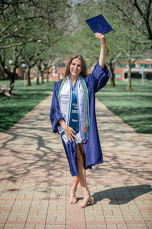2025quinnipiacgrads-363