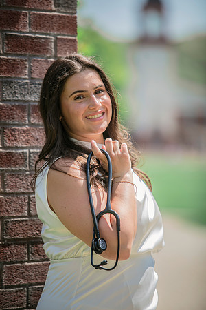 2025quinnipiacgrads-524