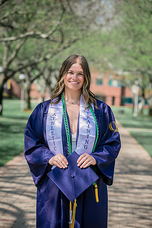 2025quinnipiacgrads-294