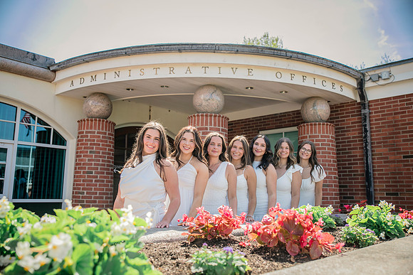 2025quinnipiacgrads-153