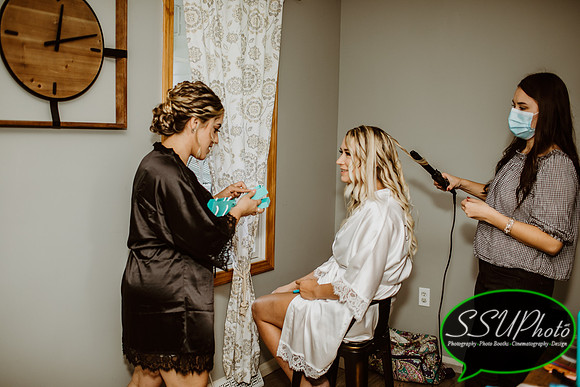GettingReady-66