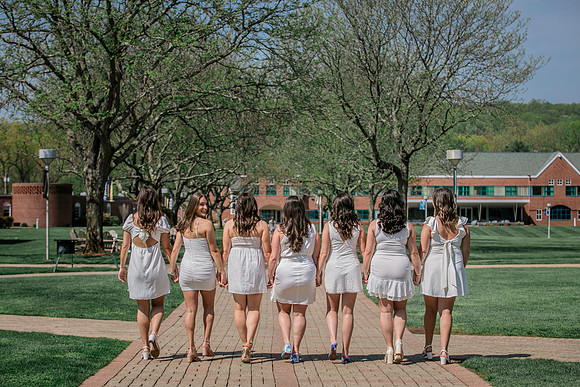 2025quinnipiacgrads-169