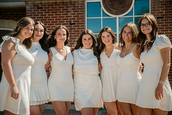 2025quinnipiacgrads-138