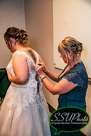 GettingReady-273