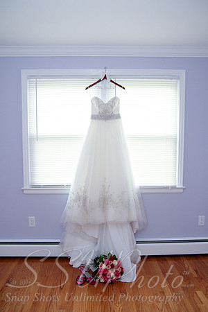 0025GettingReadyWedding