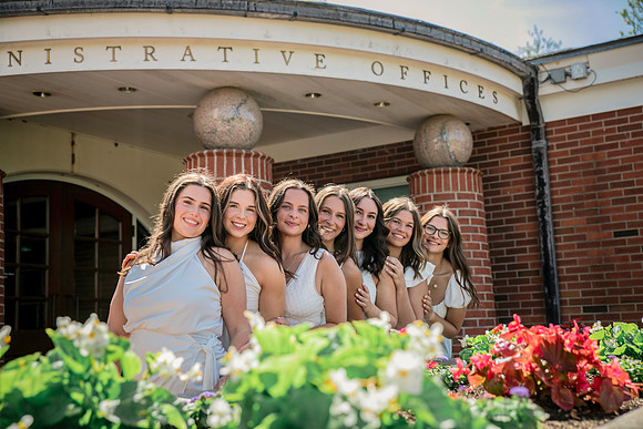 2025quinnipiacgrads-158