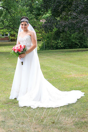 0259GettingReadyWedding