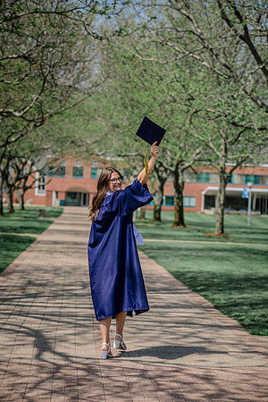 2025quinnipiacgrads-268