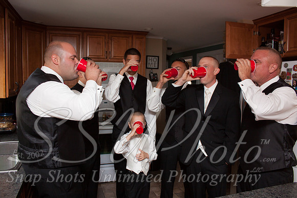 0076GettingReadyWedding
