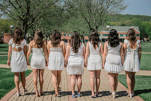 2025quinnipiacgrads-163
