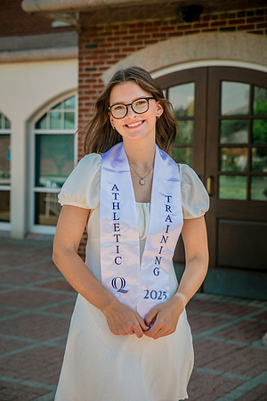 2025quinnipiacgrads-31