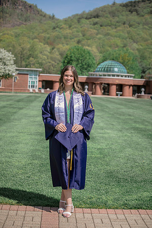 2025quinnipiacgrads-281