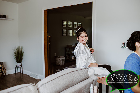 GettingReady-16