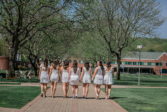 2025quinnipiacgrads-184