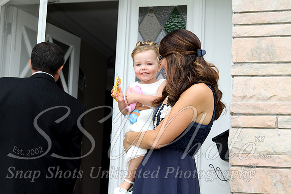 0161GettingReadyWedding
