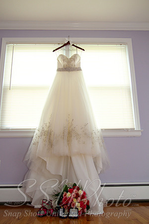 0031GettingReadyWedding
