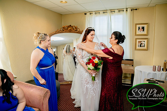 GettingReady-238