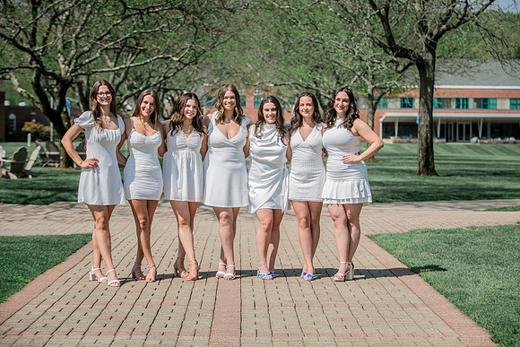 2025quinnipiacgrads-234
