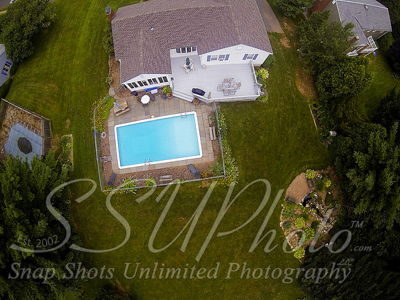 Louparentshouseaerial00087