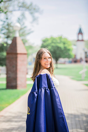 2025quinnipiacgrads-643