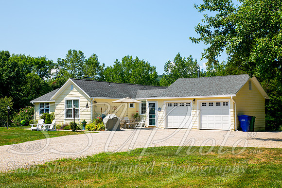 Grayhouse00032