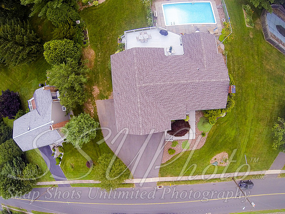 Louparentshouseaerial00009
