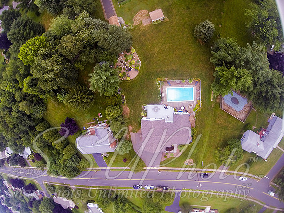 Louparentshouseaerial00016