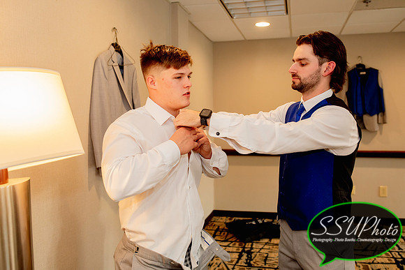 GettingReady-485