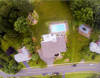 Louparentshouseaerial00011
