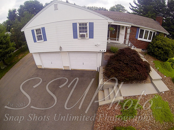 Louparentshouseaerial00039