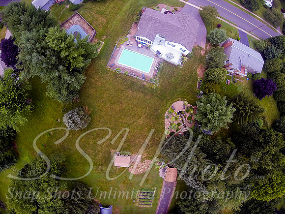 Louparentshouseaerial00080