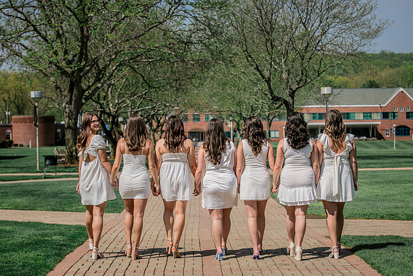 2025quinnipiacgrads-167