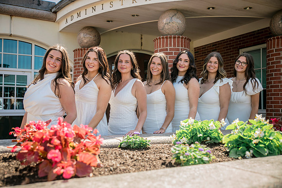 2025quinnipiacgrads-151