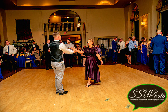 Reception-472