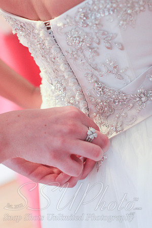 0208GettingReadyWedding