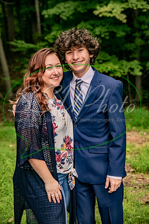 Curtis2022senior-15