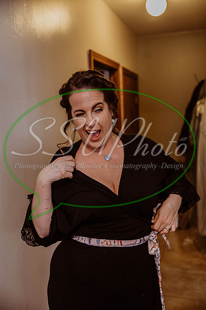 gettingready-59