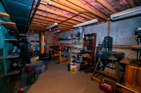 126EastHillrd-15