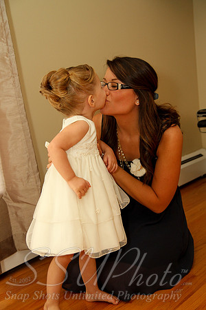 0119GettingReadyWedding