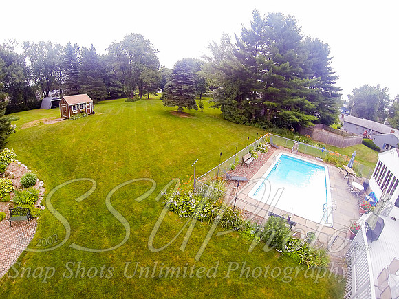Louparentshouseaerial00051