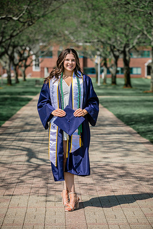 2025quinnipiacgrads-244