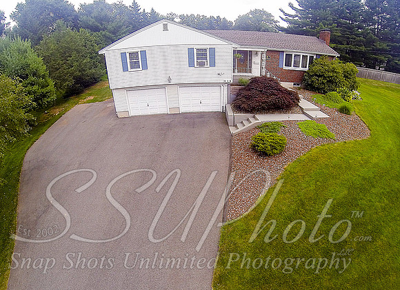 Louparentshouseaerial00024