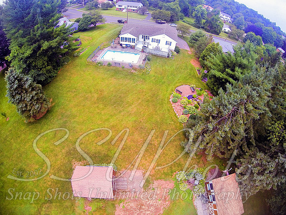 Louparentshouseaerial00067