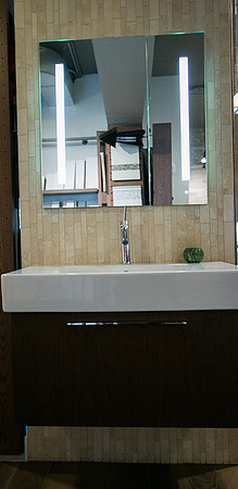 00040showroom