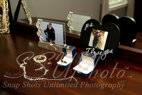 0012GettingReadyWedding