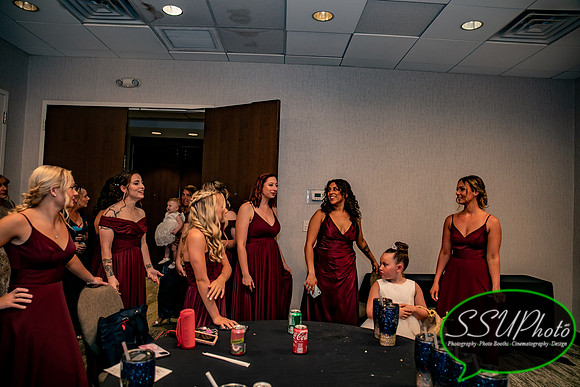 GettingReady-339