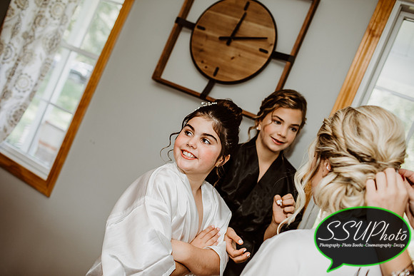 GettingReady-209