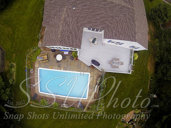 Louparentshouseaerial00091