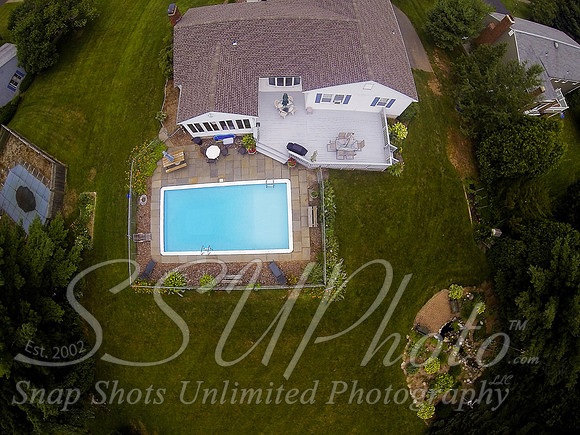 Louparentshouseaerial00088