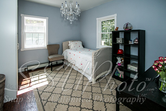 1081montgomery00013